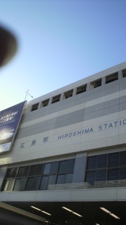 思い出し笑い